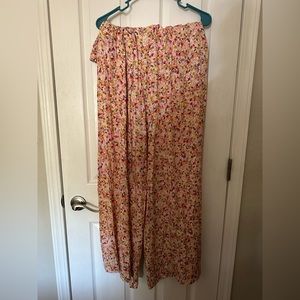 NWT Torrid floral wide leg pants.